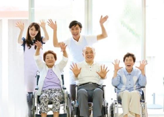 デイサービスセンター なごやか保土ヶ谷で介護職員（ヘルパー）のパート・アルバイトの求人 