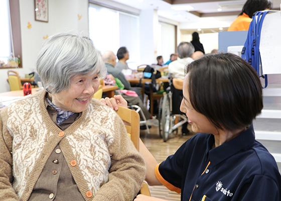 介護付有料老人ホーム グレースメイト鷺ノ宮で介護職員（ヘルパー）介護リーダーの正社員の求人 