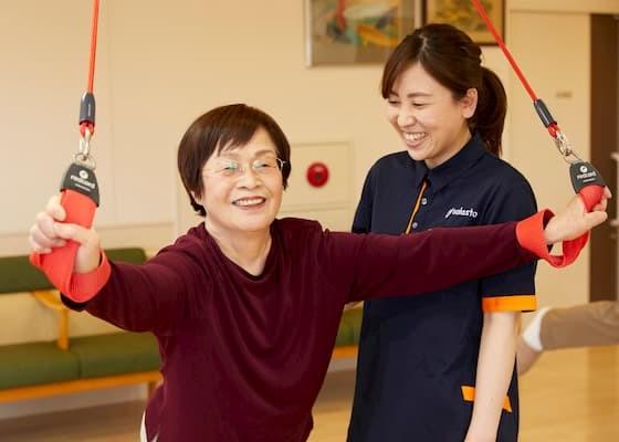 デイサービスセンター なごやか田園調布で介護職員（ヘルパー）の契約社員の求人 【無料資格取得】