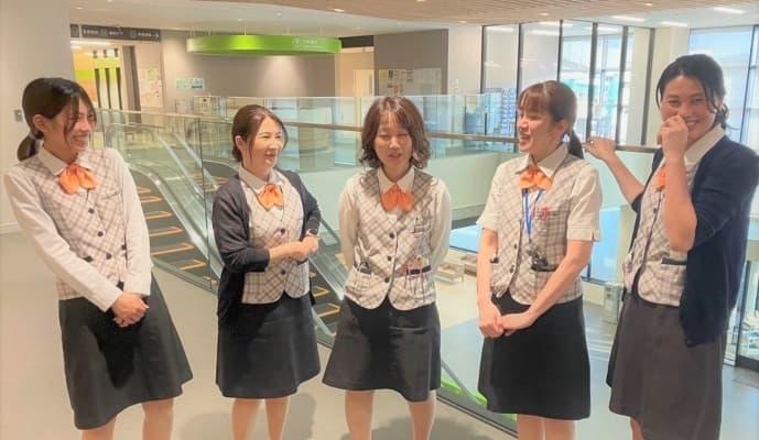 優しく頼れる先輩スタッフがたくさん♪