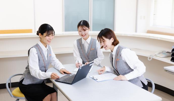 分からないことは相談して解決♪学べる環境です!