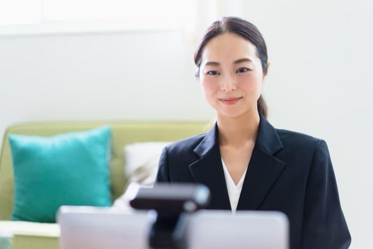 Web面接のマナー＆やり方解説！流れ・準備・聞かれることを転職者向けに紹介