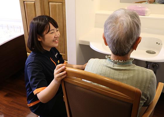 介護付有料老人ホーム ソラスト河内長野で介護福祉士夜勤専従のパート・アルバイトの求人 